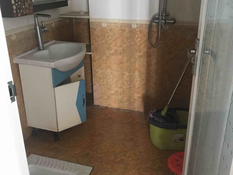 3室2廳2陽(yáng)臺(tái) 東驤神駿一期衛(wèi)生間