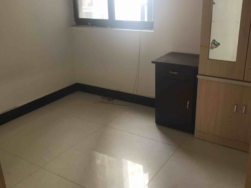 3室2廳2陽(yáng)臺(tái) 東驤神駿一期書(shū)房