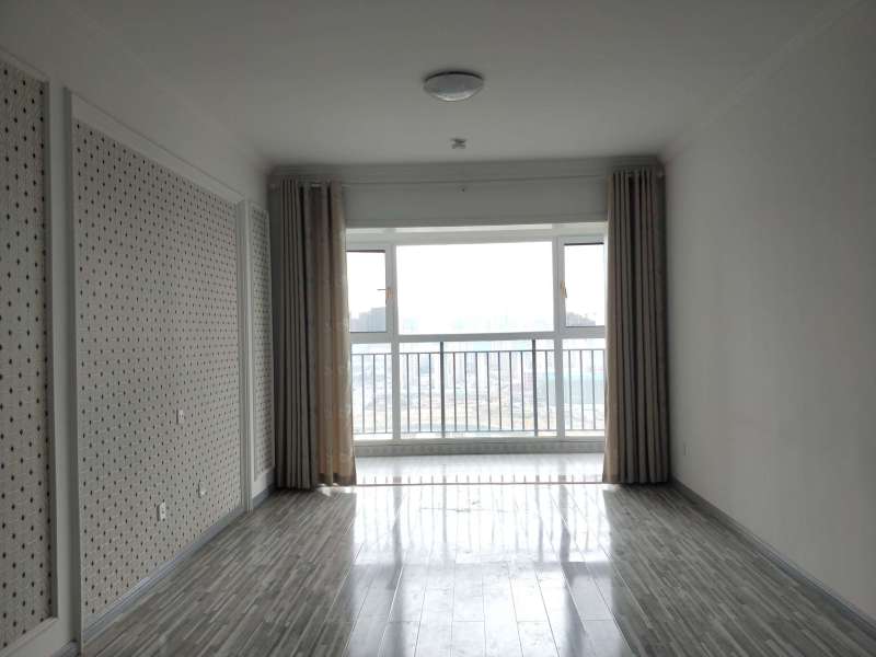 2室2廳2陽(yáng)臺(tái) 金科陽(yáng)光里客廳