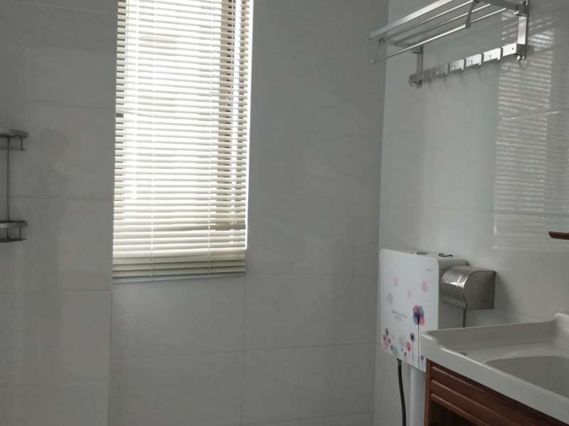 2室2廳2陽(yáng)臺(tái) 金科陽(yáng)光里衛(wèi)生間