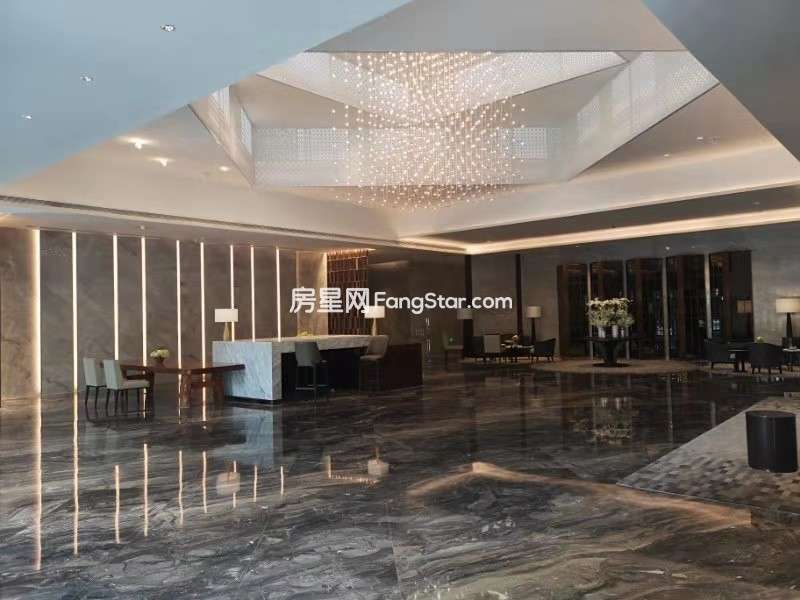 4室2廳2陽(yáng)臺(tái) 俊發(fā)逸天峰其他