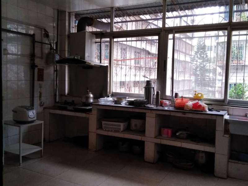 3室2廳1陽臺 金碧雅園其他