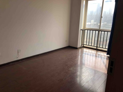 2室2廳1陽臺(tái) 中環(huán)金界