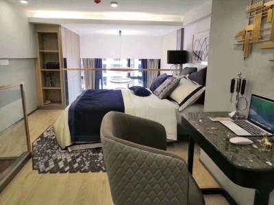 4室2廳 龍江雅苑