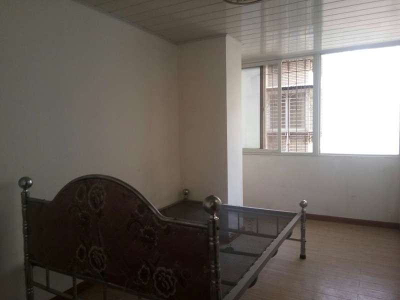 2室2廳2陽臺 五華坊11號臥室