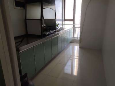 3室2廳1陽臺(tái) 國際銀座