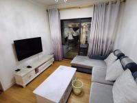 2室2廳1陽臺 實力山語間客廳