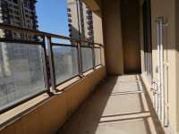 3室2廳3陽臺(tái) 綠地海珀瀾庭其他