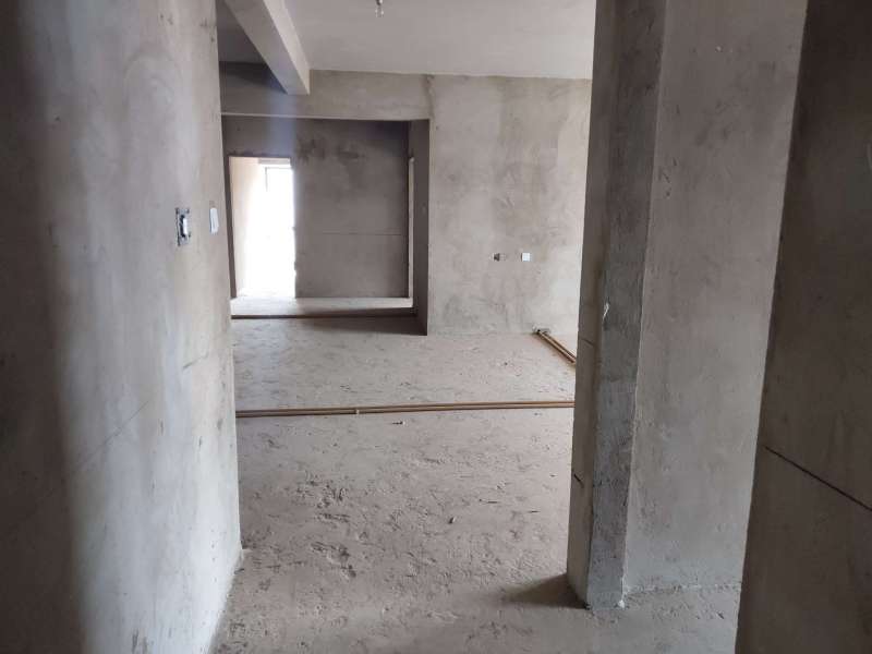 5室2廳3陽(yáng)臺(tái) 德潤(rùn)朗悅灣門(mén)廳