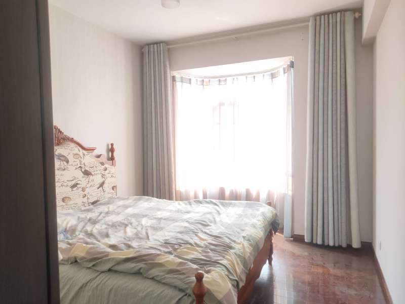 3室2廳1陽臺(tái) 競(jìng)達(dá)星光雅苑臥室