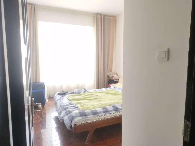 3室2廳1陽臺(tái) 競(jìng)達(dá)星光雅苑臥室