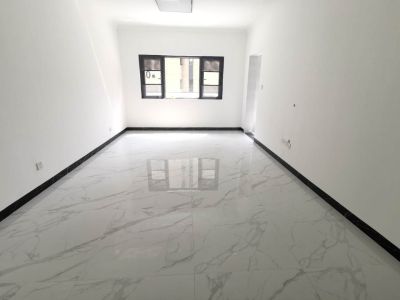 2室2廳1陽臺 萬科銀海泊岸觀瀾