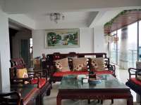 4室2廳2陽臺 城市山別墅客廳