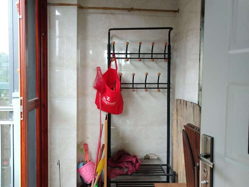 4室2廳2陽臺 城市山別墅門廳