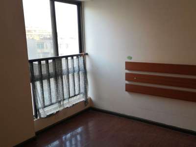 3室2廳1陽(yáng)臺(tái) 上海沙龍三期