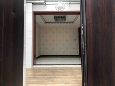 3室1廳1陽臺 棕樹營小區(qū)