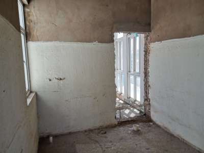 5室3廳2陽(yáng)臺(tái) 滇池春天別墅門(mén)廳