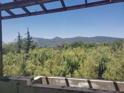 5室3廳2陽(yáng)臺(tái) 滇池春天別墅門(mén)廳