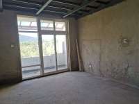 5室3廳2陽(yáng)臺(tái) 滇池春天別墅門(mén)廳