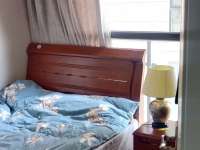 3室2廳2陽(yáng)臺(tái) 新希望希望匯臥室