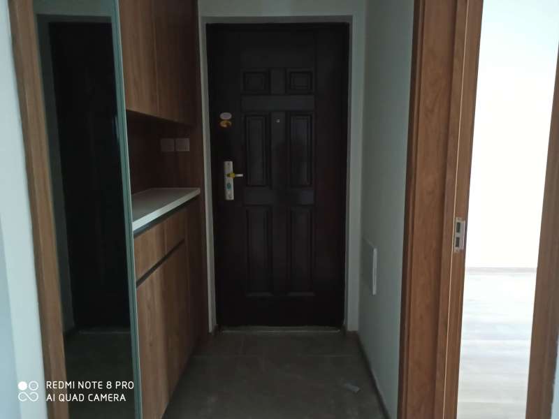 4室2廳2陽(yáng)臺(tái) 俊發(fā)城茉莉苑門廳